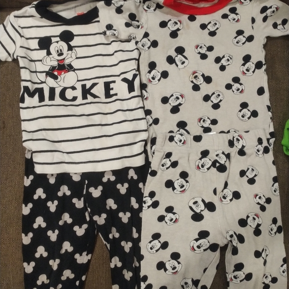Boy pijamas bundle - Picture 12 of 16